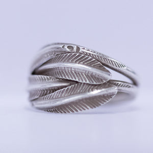 Handmade Interlocked Feather Silver Ring