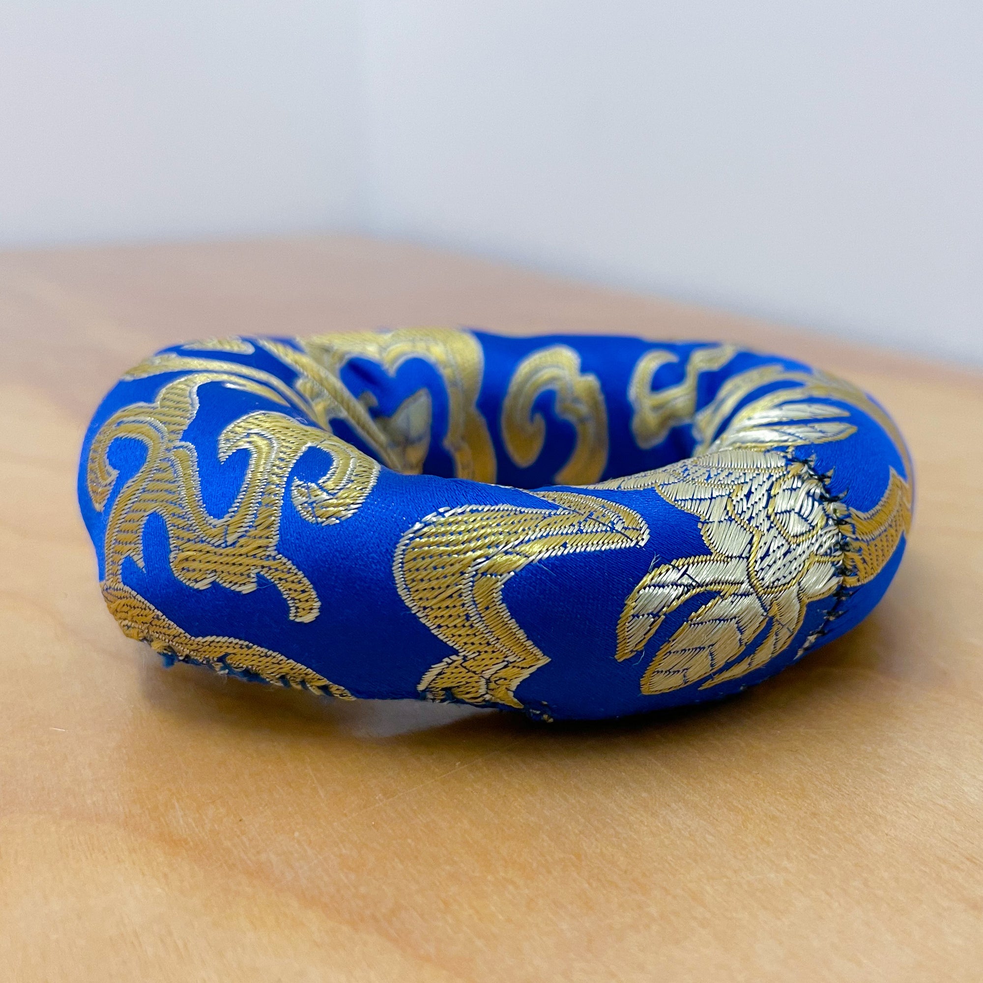 4" Silk Singing Bowl Ring Cushion