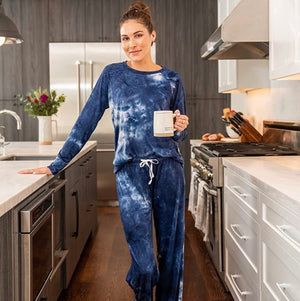 Hello Mello Tie-Dye Splash Long Sleeve Lounge Top